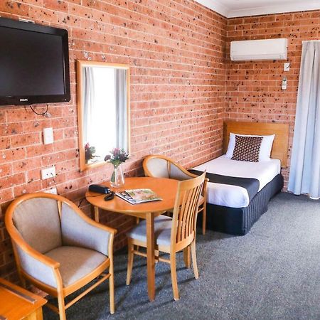 Akuna Motor Inn And Apartments Dubbo Ngoại thất bức ảnh